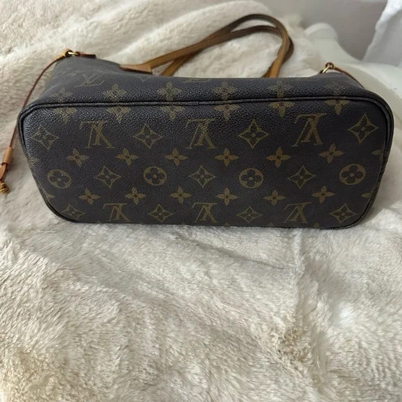 Louis Vuitton Monogram Brown Tote Bag - Picture 6 of 10